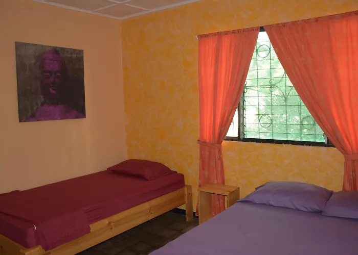 Hostel Casa Pura Vida Surf - Costa Rica Tamarindo