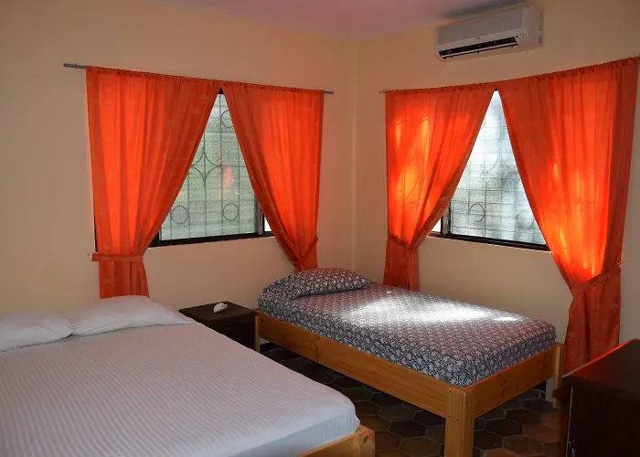 Hostel Casa Pura Vida Surf - Costa Rica